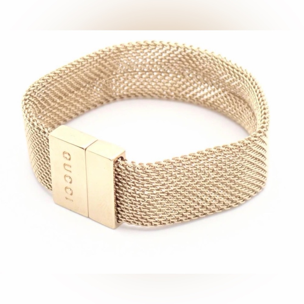 Gucci Luxurious Gold-Tone Mesh Bracelet